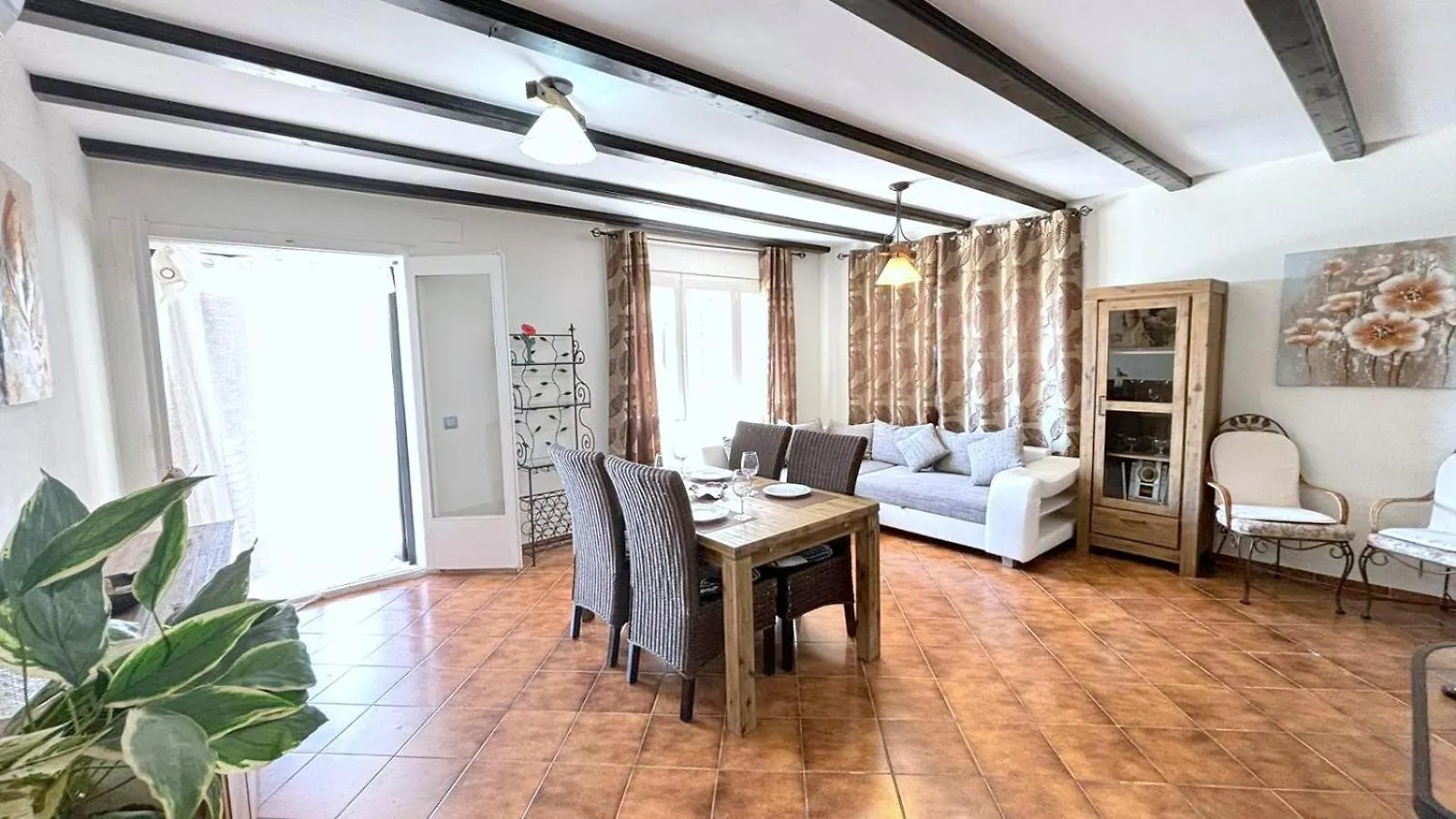 Prázdninový dům Vila Santa Barbara Roses Španělsko